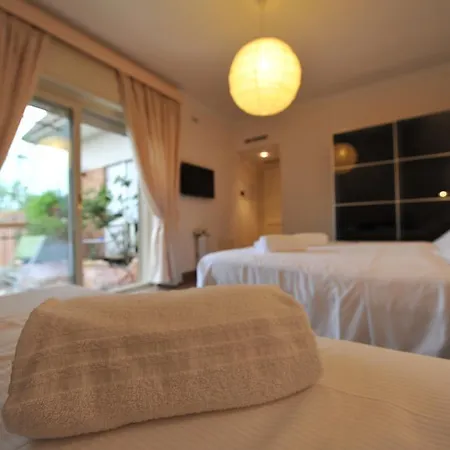 Zaccardi Roof Garden Guest house
